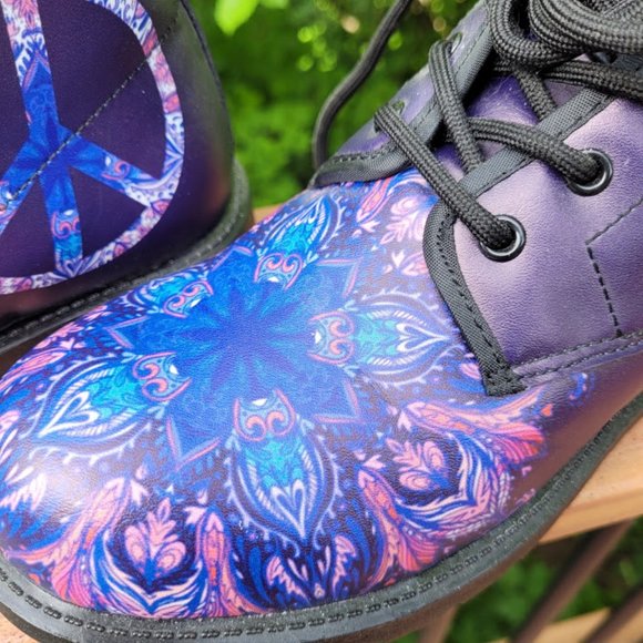 SOLD: Yes We Vibe Psychedelic Doc Martin Style Boots 39 Mandala Peace Festival - Picture 7 of 12